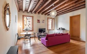 Apt With Amazing View - San Marco
